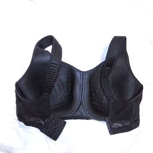 LIVI 38H Black Adjustable Sports Bra